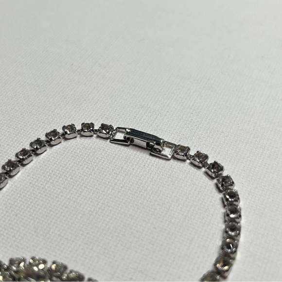 Vintage Silver Tone Rhinestone Bracelet - Picture 4 of 9